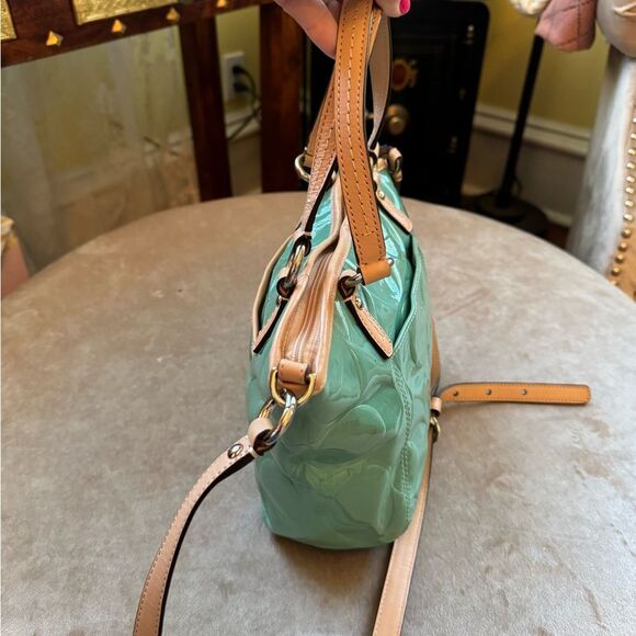 Coach 💎Jewel💎 Green Signature Embossed Patent Leather Small Tote Handbag Purse - Picture 11 of 17